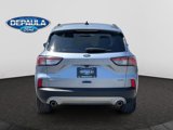 Certified 2022 Ford Escape Titanium image 5