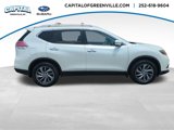Used 2015 Nissan Rogue SL w/ SL Premium Package image 2