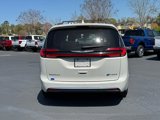 Used 2021 Chrysler Pacifica Touring-L image 5
