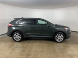 Used 2022 Ford Edge Titanium image 4