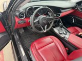 Used 2017 Alfa Romeo Giulia w/ Sport Appearance Package image 5