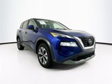 Used 2023 Nissan Rogue SV image 3