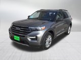 Used 2021 Ford Explorer XLT w/ Equipment Group 202A image 2