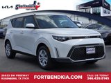 New 2025 Kia Soul LX image 2