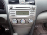 Used 2010 Toyota Camry LE image 4