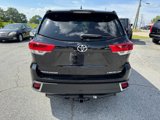 Used 2017 Toyota Highlander Limited Platinum image 6