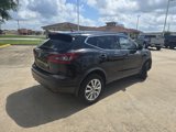 Used 2022 Nissan Rogue Sport S image 3