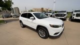 Used 2021 Jeep Cherokee Latitude Lux image 2