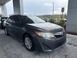 Used 2013 Toyota Camry LE image 3