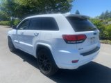 Used 2020 Jeep Grand Cherokee Altitude image 2