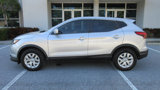 Used 2019 Nissan Rogue Sport S image 2