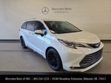 Used 2021 Toyota Sienna Platinum image 3