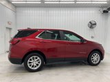 Used 2023 Chevrolet Equinox LT image 2
