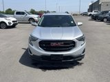 Used 2021 GMC Terrain SLE w/ Driver Convenience Package image 2