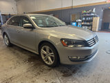 Used 2013 Volkswagen Passat TDI SEL Premium image 4