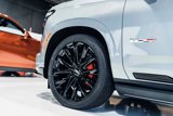 Used 2025 Cadillac Escalade ESV V w/ LPO, ONYX Package image 6