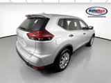 Used 2020 Nissan Rogue S image 2