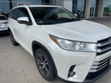 Used 2017 Toyota Highlander Plus image 2