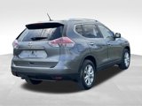 Used 2016 Nissan Rogue SV w/ SV Premium Package image 4