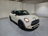 Used 2016 MINI Cooper S image 3