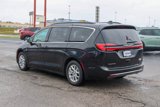 Used 2022 Chrysler Pacifica Touring-L image 3