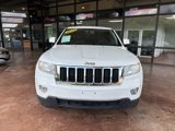 Used 2013 Jeep Grand Cherokee Laredo image 2