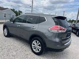 Used 2015 Nissan Rogue SV image 4