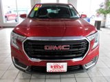 Used 2024 GMC Terrain SLE image 2