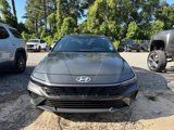 Used 2025 Hyundai Elantra Sport image 2
