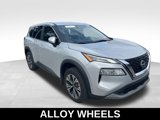 Used 2023 Nissan Rogue SV image 3