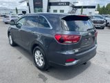 Used 2019 Kia Sorento LX image 3
