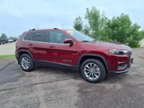 Used 2021 Jeep Cherokee Latitude Lux w/ Comfort/Convenience Group image 2