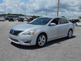 Used 2013 Nissan Altima 2.5 SL w/ Technology Pkg image 4