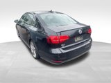 Used 2017 Volkswagen Jetta GLI image 4
