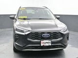 Used 2023 Ford Escape ST-Line image 4