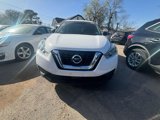 Used 2020 Nissan Kicks S image 2