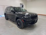 New 2025 Jeep Grand Cherokee Altitude image 2
