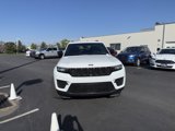 Used 2023 Jeep Grand Cherokee Altitude image 5