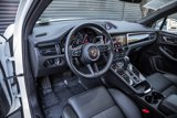 Certified 2024 Porsche Macan image 4