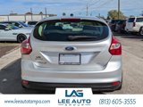 Used 2013 Ford Focus SE w/ Focus Graphic Pkg image 4