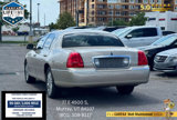 Used 2006 Lincoln Town Car Designer Series image 6