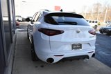 Used 2023 Alfa Romeo Stelvio Veloce image 5