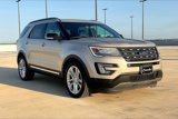 Used 2017 Ford Explorer XLT w/ Equipment Group 202A image 3