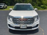 Used 2022 GMC Terrain Denali w/ Denali Premium Package image 3