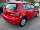 Used 2011 Volkswagen Golf 4-Door image 6