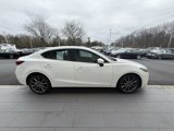 Used 2018 MAZDA MAZDA3 Touring image 4
