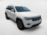 Used 2019 Jeep Grand Cherokee Limited image 3