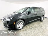 New 2025 Chrysler Pacifica Select image 4