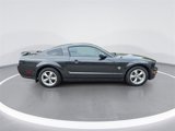Used 2009 Ford Mustang GT image 2