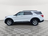 Used 2022 Ford Explorer XLT image 4